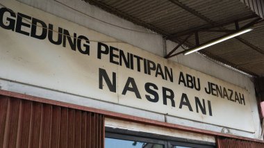 Gedung Penitipan Abu Jenazah Nasrani ya da Ash Velayet Binası, yakıldıktan sonra ölen insanların Hıristiyan küllerini saklamak için kullanılan bir yerdir..