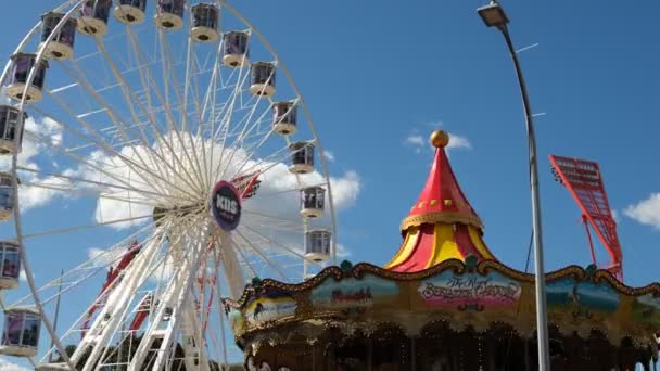 Ferris Wheel Theme Park Sydney April 2023 — Stock Video