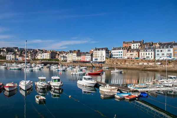 Douarnenez. Panorama du port du Rosmeur, Finistere, Bretagne