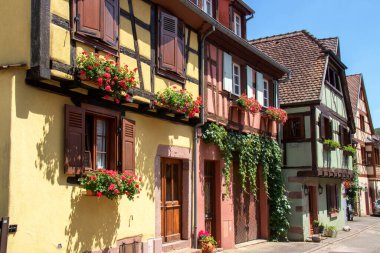 Kaysersberg. Rue on center-ville, Alsace, Haut-Rhin. Grand-Est 