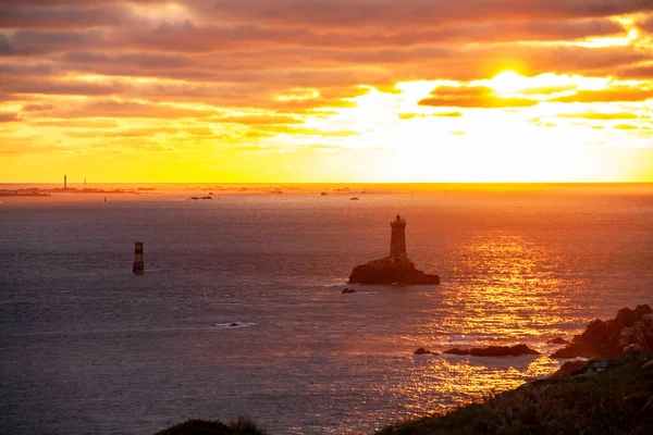 Pointe Raz Vieille Deniz Fenerinde Gün Batımı Brittany Finistre — Stok fotoğraf