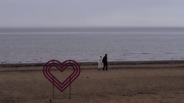 Jurmala Zeit Bewölkt Herz Fotoobjekt Strand Lettland Meerblick Hochwertiges Filmmaterial — Stockvideo