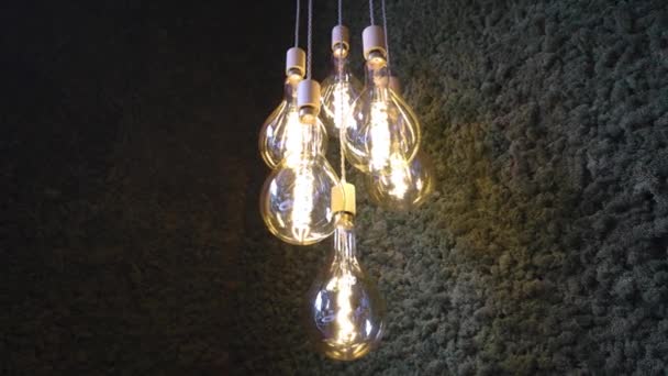 Svítící Lampy Tmavém Módním Interiéru Osvětlení Interiér Koncepce Vysoce Kvalitní — Stock video