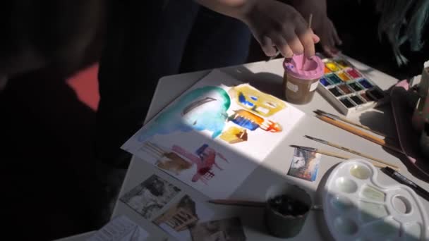 Pintura Para Colorear Para Adultos Niños Actividades Concentración Para Aliviar — Vídeos de Stock