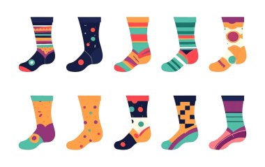 Renkli parlak çocuk renk çoraplarının vektör illüstrasyonunu beyaza ayır.