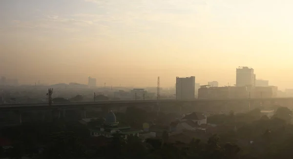 Kilátás Napfelkelte Város Közepén Látható Felülről Légkör Nagyon Meleg — Stock Fotó