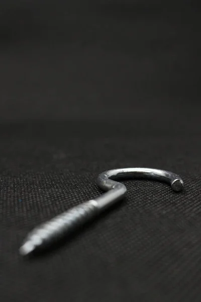 铁钉一种由坚固金属制成的铁钉和一种建筑材料 — 图库照片