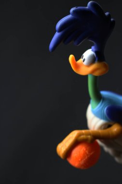 Road Runner çocuk oyuncakları düşünüyor..