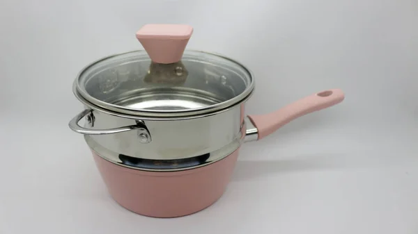 きれいなピンクの蒸し器鍋 — ストック写真
