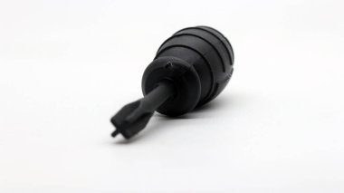 Siyah tornavidayı izole et