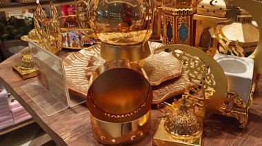 Ramazan temalı odalar için ışıklandırma aksesuarları ve ekran dekorasyonu