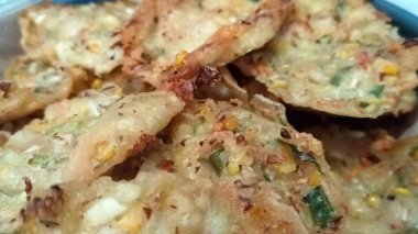 Endonezya 'dan kızarmış bakuana yakın çekim