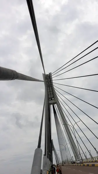 Batam, Endonezya 'nın bir simgesi olan Barelang Köprüsü' nün yakın görüntüsü