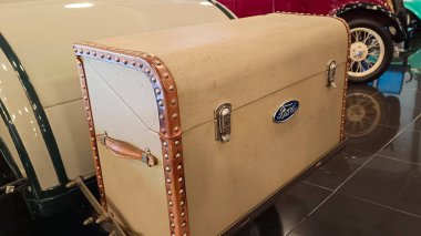 21 Aralık 2024, Endonezya Ulaştırma Müzesi 'nde klasik ve eski arabalar