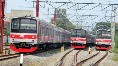 28 Mart 2025, Endonezya Demiryolu 'nun ön görünümü veya halk arasında KRL olarak bilinir.