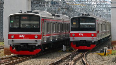 28 Mart 2025, Endonezya Demiryolu 'nun ön görünümü veya halk arasında KRL olarak bilinir.