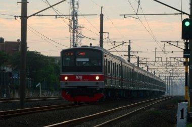 12 Mart 2025, Endonezya Demiryolu 'nun ön görünümü veya halk arasında KRL olarak bilinir.