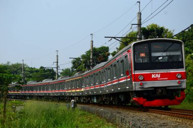 15 Mart 2025, Endonezya Demiryolu 'nun ön görünümü veya halk arasında KRL olarak bilinir.