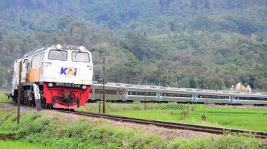 15 Mart 2025, Endonezya uzun mesafe treni ya da genel olarak KAJJ olarak bilinen