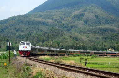 15 Mart 2025, Endonezya uzun mesafe treni ya da genel olarak KAJJ olarak bilinen