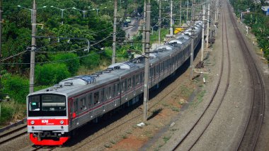 02 Mart 2025, Endonezya Demiryolu 'nun ön görünümü veya halk arasında KRL olarak bilinir.