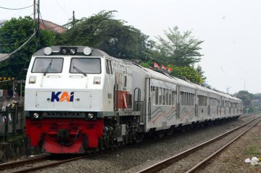 02 Mart 2025, Endonezya uzun mesafe treni ya da yaygın olarak bilinen adıyla KAJJ
