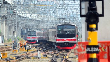 02 Mart 2025, Endonezya Demiryolu 'nun ön görünümü veya halk arasında KRL olarak bilinir.