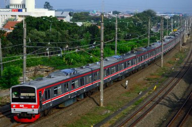 04 Mart 2025, Endonezya Demiryolu 'nun ön görünümü veya halk arasında KRL olarak bilinir.