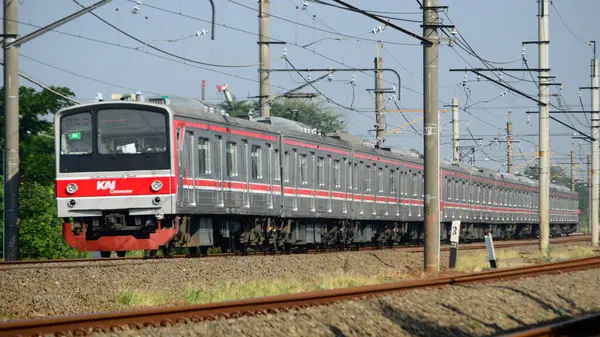12 Mart 2025, Endonezya Demiryolu 'nun ön görünümü veya halk arasında KRL olarak bilinir.