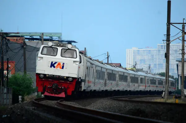 04 Mart 2025, Endonezya uzun mesafe treni ya da genel olarak KAJJ olarak bilinen