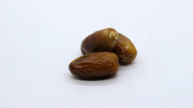 Tunus kuru tarihleri beyaz arkaplanda izole edildi