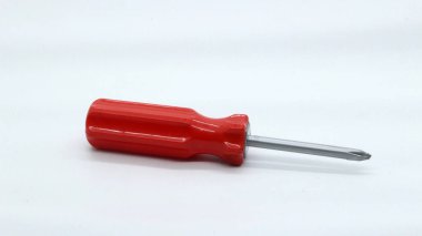 Beyaz arka planda izole tornavida oyuncak