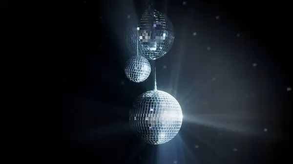 Egy Színes Diszkó Tükörgolyó Megvilágítja Egy Nightclub Hátterét Buli Beragyogja — Stock Fotó