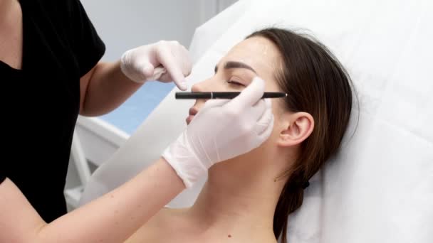 Close Beautiful Young Woman Undergoing Cosmetic Procedure Beautician — Stock Video