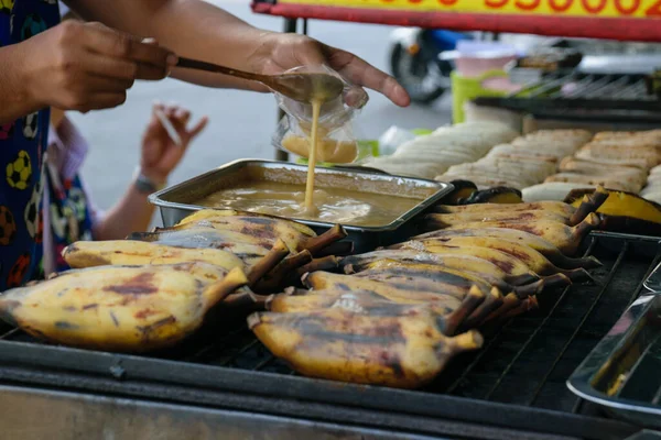 Comida Artesanal Típica Tailandia Expuesta Mercado Local Bazar — Foto de Stock