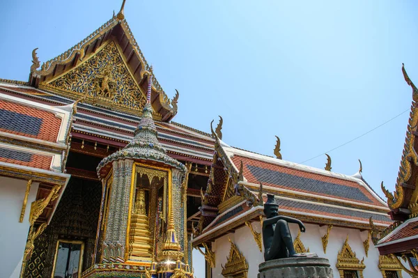Храм Изумрудного Будды Большой Дворец Бангкок Таиланд — стоковое фото