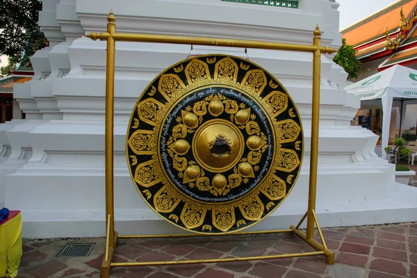 Gong Templo Del Buda Esmeralda Gran Palacio Bangkok Tailandia —  Fotos de Stock