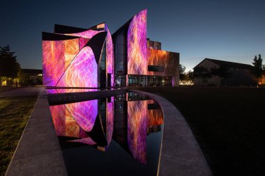 Festival of Lights 2022 - Soissons - Mapping on the facade of the city of music and dance
