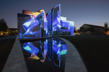 Festival of Lights 2022 - Soissons - Mapping on the facade of the city of music and dance