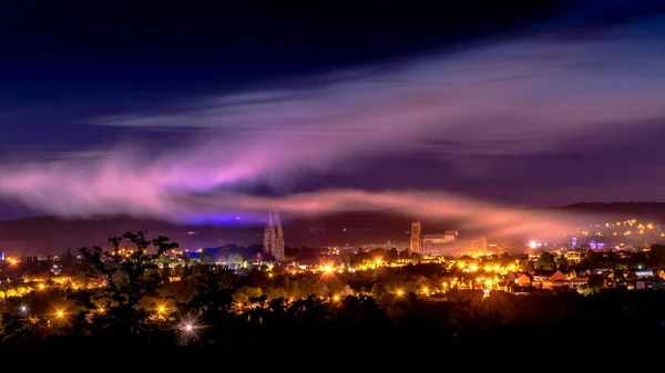 stock image Night view of the city of Soissons in Aisne - France