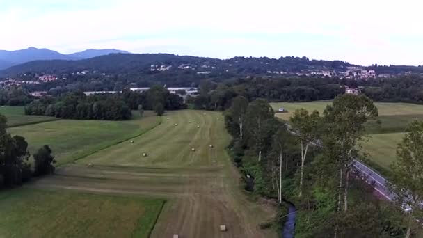 Aerial View Field Has Been Plowed Filled Hay Bales — Stock Video