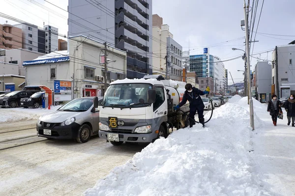 Hokkaido Japan December 2022 Driver Refuels His Truck Street Winter — Stock Photo, Image
