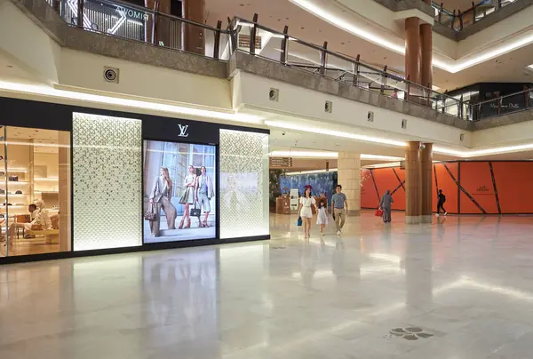 Kuala Lumpur Malasia Octubre 2023 Louis Vuitton Fashion Store Gardens — Foto de Stock