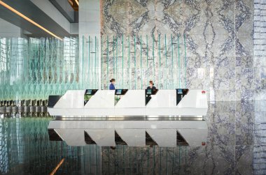 KUALA LUMPUR, MALAYSIA - NOV 08, 2023: Tun Razak Exchange Resepsiyonu. Uluslararası finans ve iş dünyası için Kuala Lumpur 'un kalbinde 1MDB tarafından geliştirilen Tun Razak Borsası