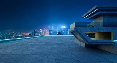 Çağdaş kare şekilli modern mimari bina dış tarafı cam, beton ve çelik elementlerle kaplı. Gece sahnesi. 3B görüntüleme.