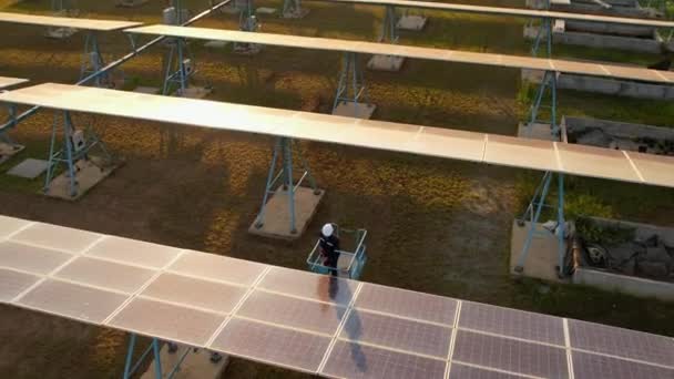 Solar Panels Solar Power Station Solar Cell Farm Green Energy — Αρχείο Βίντεο