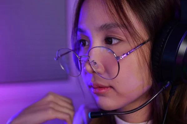 Close View Woman Wearing Computer Glasses Reducing Eye Strain Blurred — Foto de Stock