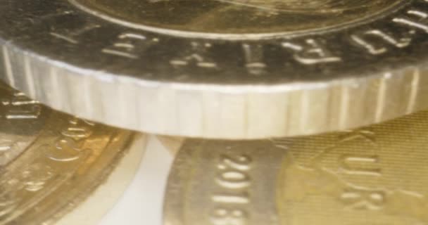 Metallmünzen Übereinander Gestapelt Makroaufnahmen — Stockvideo