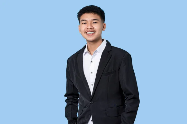 Potret Pemuda Tampan Asia Business Person Terisolasi Dengan Latar Belakang — Stok Foto