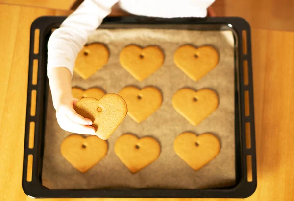 Girl Hand Holding Heart Cookie Front Homemade Fresh Baked Cookies — Stock Photo, Image